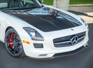 2015 MERCEDES-BENZ SLS AMG ROADSTER GT FINAL EDITION - 1,841 MILES 