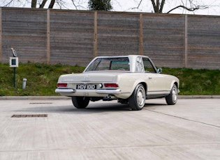 1966 MERCEDES-BENZ 230 SL PAGODA 