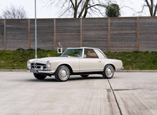 1966 MERCEDES-BENZ 230 SL PAGODA 