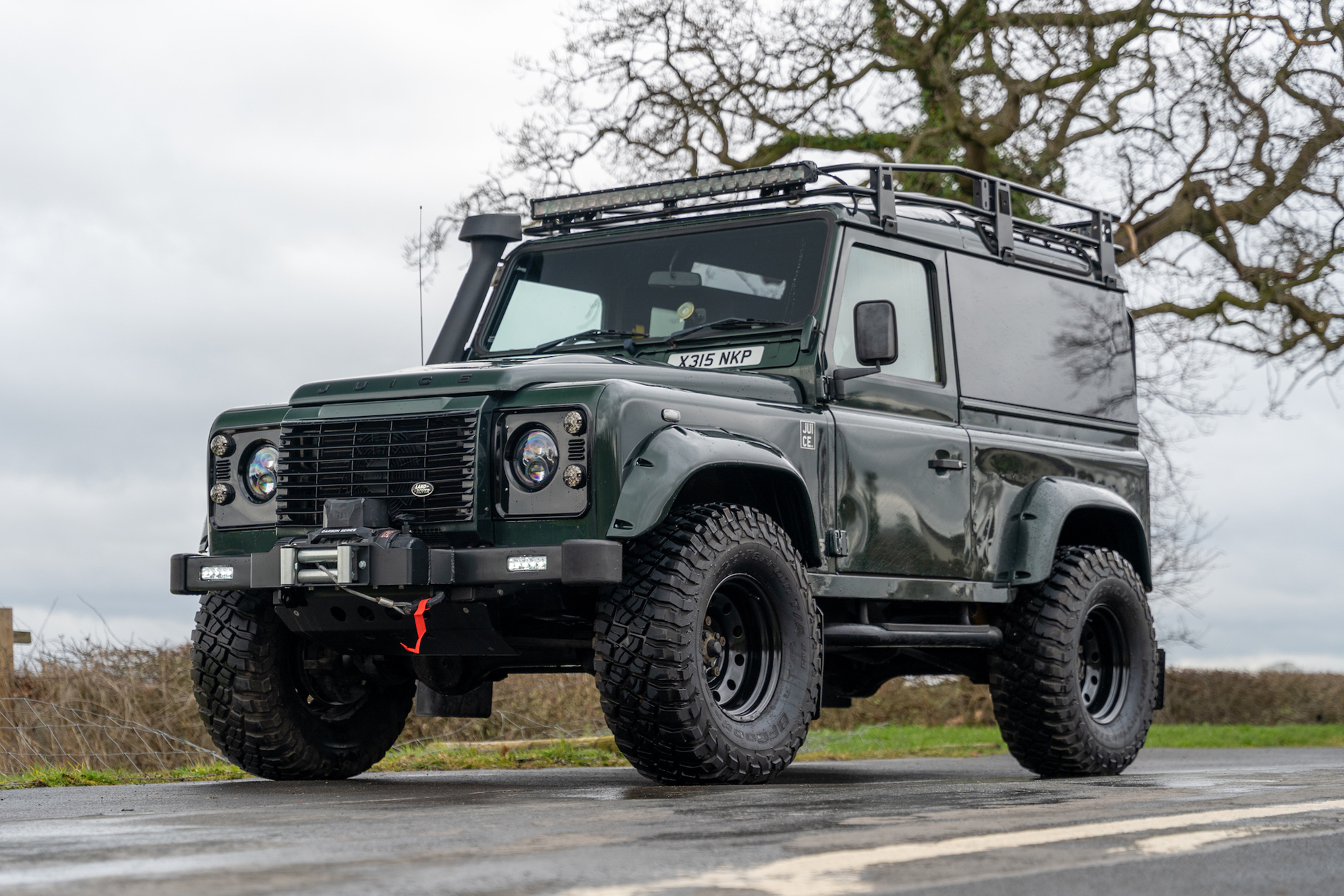 2001 LAND ROVER DEFENDER 90 TD5 JUICE MOTORS CUSTOM for sale by auction in Woodford Cheshire United Kingdom