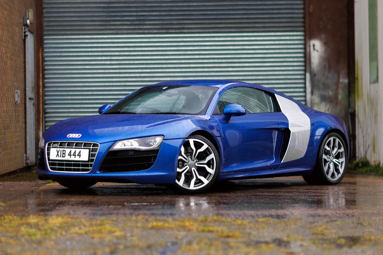 2009 AUDI R8 V10 - MANUAL 