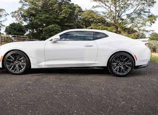 2018 CHEVROLET CAMARO ZL1 - 19,500 KM 