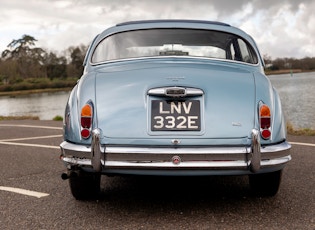 1967 JAGUAR MKII 3.8 - MANUAL O/D