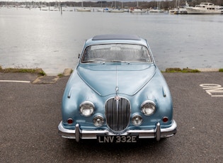 1967 JAGUAR MKII 3.8 - MANUAL O/D