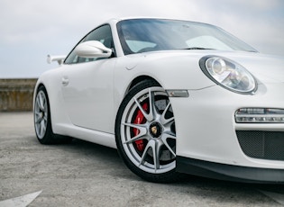 2010 PORSCHE 911 (997.2) GT3