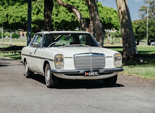 1974 MERCEDES-BENZ (W114) 250 C COUPE 