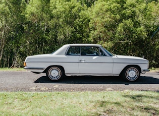 1974 MERCEDES-BENZ (W114) 250 C COUPE 