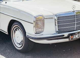 1974 MERCEDES-BENZ (W114) 250 C COUPE 