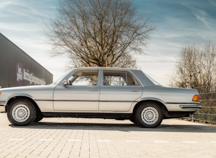 1973 MERCEDES-BENZ (W116) 280 S