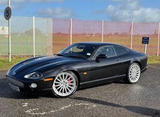 2004 JAGUAR XKR 4.2 COUPE - BLACK KNIGHT EDITION 