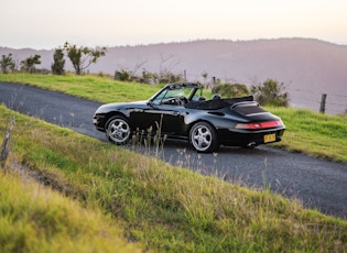 1997 PORSCHE 911 (993) CARRERA CABRIOLET