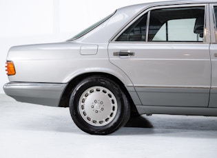 1987 MERCEDES-BENZ (W126) 500 SE