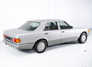 1987 MERCEDES-BENZ (W126) 500 SE
