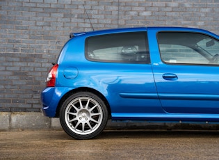 2004 RENAULTSPORT CLIO 172 CUP - 26,473 MILES 