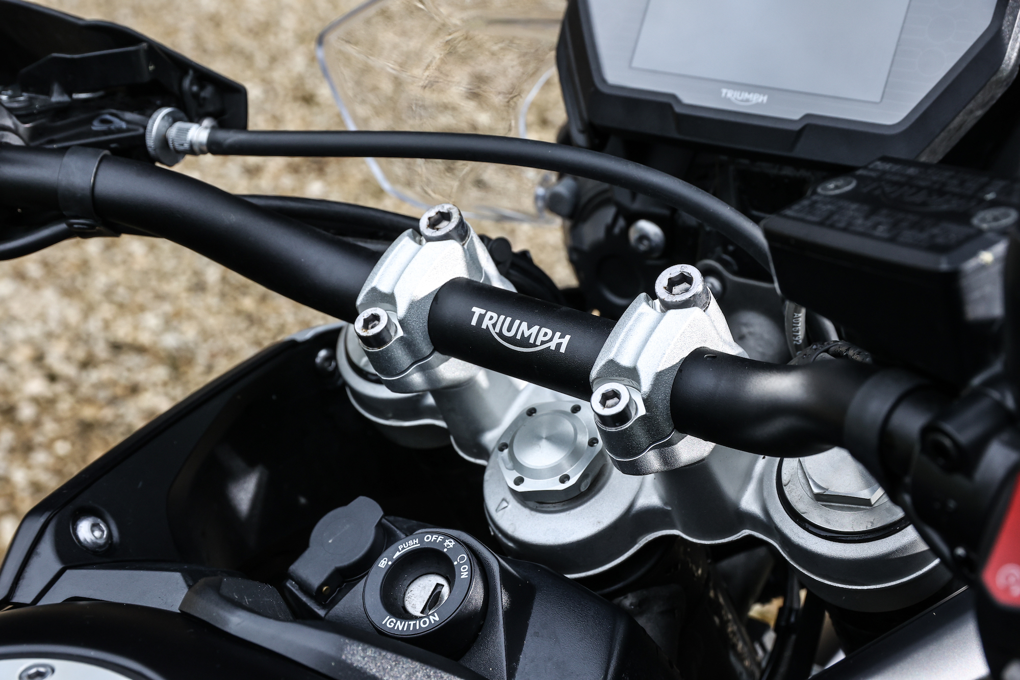 Triumph deals trident 800