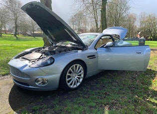 2004 ASTON MARTIN VANQUISH