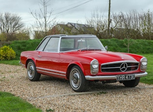 1966 MERCEDES-BENZ 230 SL PAGODA