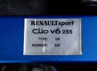 2004 RENAULT CLIO V6 PHASE 2
