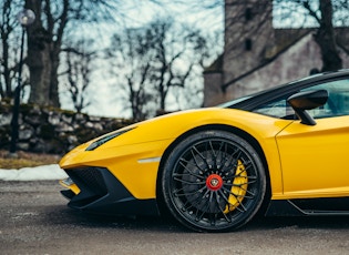 2017 LAMBORGHINI AVENTADOR LP750-4 SV 