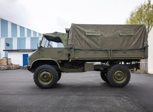 1968 MERCEDES-BENZ UNIMOG 404.114