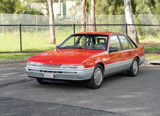 1986 HOLDEN COMMODORE (VL) CALAIS TURBO 