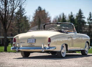 1960 MERCEDES-BENZ (W128) 220 SE CABRIOLET