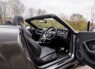 2014 BENTLEY CONTINENTAL GTC SPEED - 9,746 MILES 