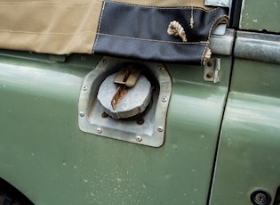 1975 LAND ROVER SERIES III 88”