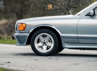 1982 MERCEDES-BENZ (W126) 500 SEC 'CARAT'