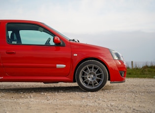 2005 RENAULTSPORT CLIO 182 TROPHY