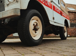 1970 LAND ROVER SERIES IIA 88" 