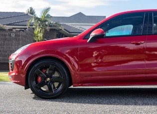 2016 PORSCHE CAYENNE GTS