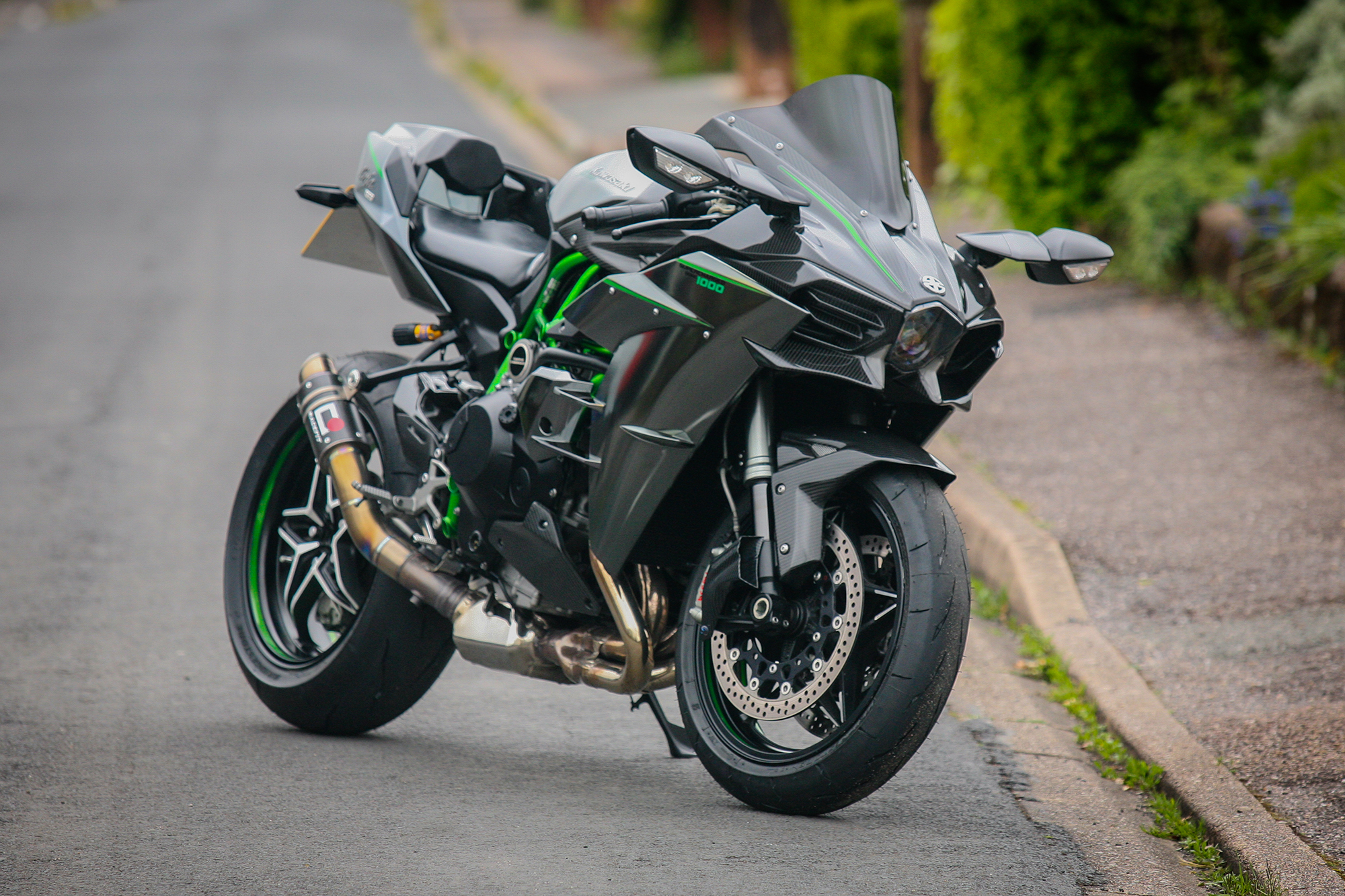 Kawasaki ninja deals h2 carbon price