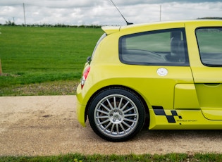 2004 RENAULT CLIO V6 PHASE 2 - 13,259 MILES