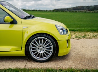 2004 RENAULT CLIO V6 PHASE 2 - 13,259 MILES