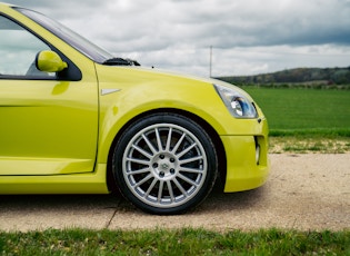 2004 RENAULT CLIO V6 PHASE 2 - 13,259 MILES