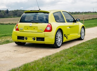 2004 RENAULT CLIO V6 PHASE 2 - 13,259 MILES