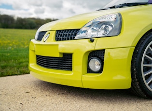 2004 RENAULT CLIO V6 PHASE 2 - 13,259 MILES