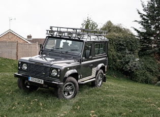 2001 LAND ROVER DEFENDER 90 'TOMB RAIDER'