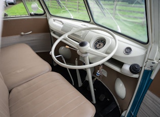 1964 VOLKSWAGEN T1 SPLITSCREEN CAMPERVAN 