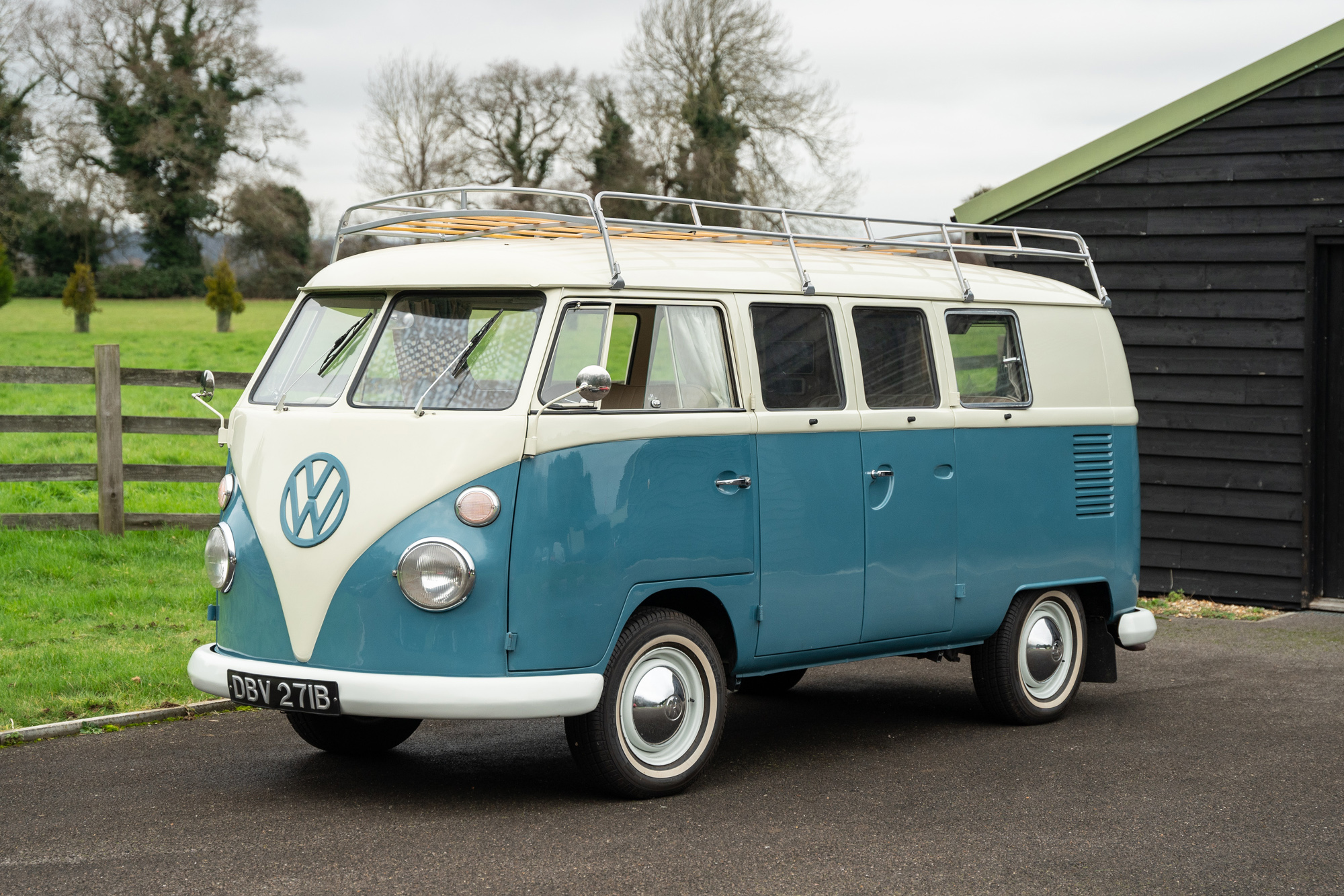 Split screen volkswagen camper vans clearance for sale