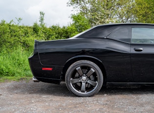 2012 DODGE CHALLENGER SRT8