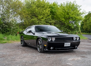 2012 DODGE CHALLENGER SRT8