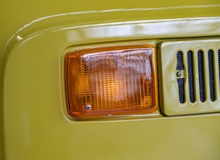 1974 Volkswagen Type 2 (T2) Microbus