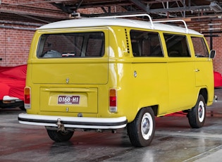 1974 Volkswagen Type 2 (T2) Microbus