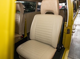 1974 Volkswagen Type 2 (T2) Microbus