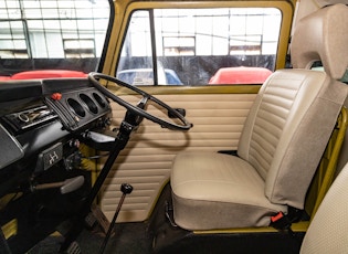 1974 Volkswagen Type 2 (T2) Microbus