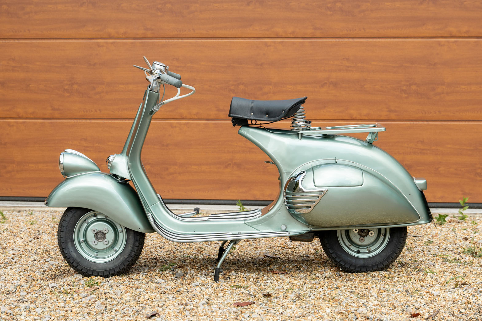 Vespa 125 USED NO discount BOX