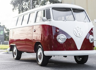 1962 VOLKSWAGEN T1 SPLITSCREEN MICROBUS 