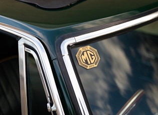 1975 MGB GT JUBILEE